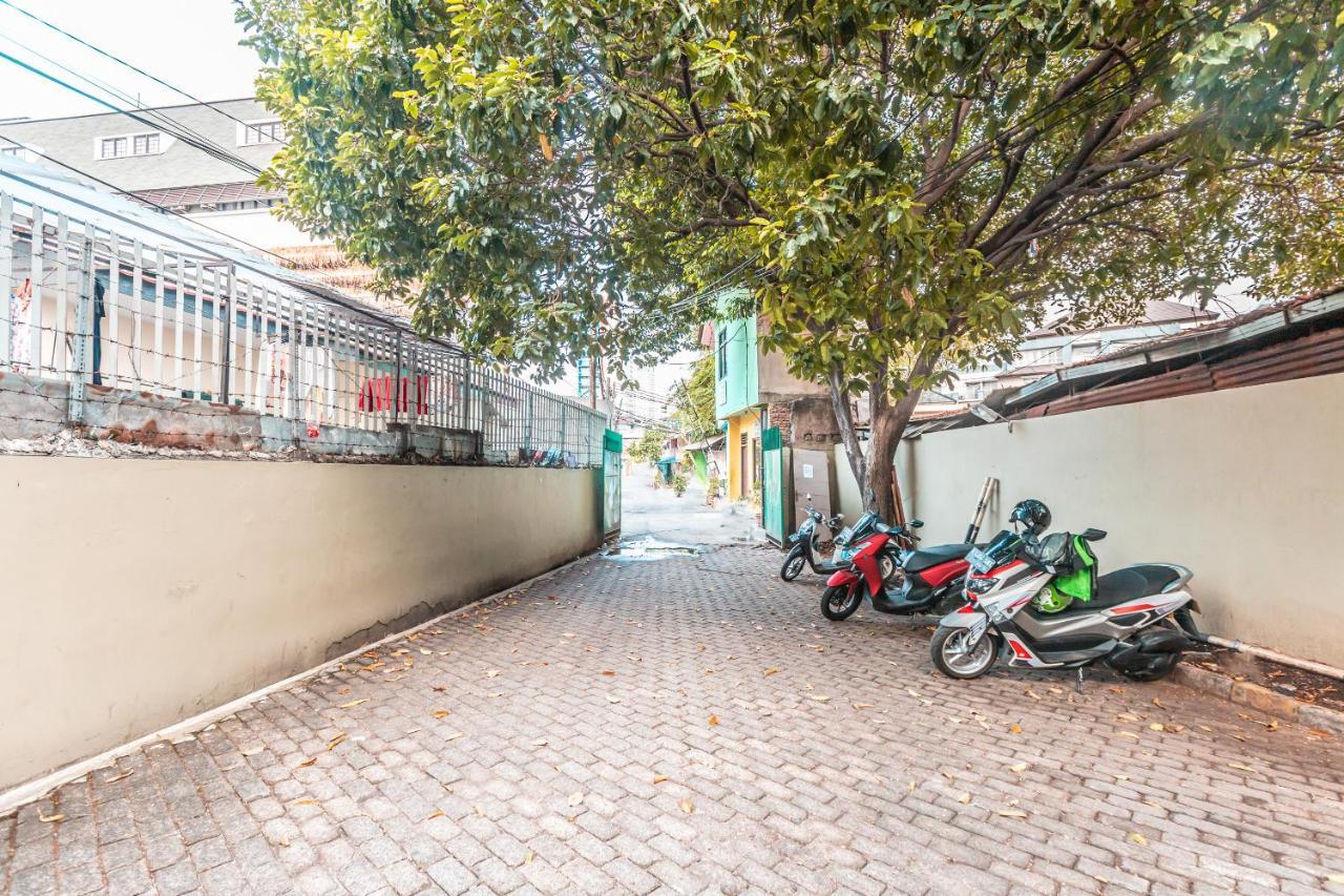 Oyo 1990 Kost Kuningan Executive Boading House Setiabudi Τζακάρτα Εξωτερικό φωτογραφία
