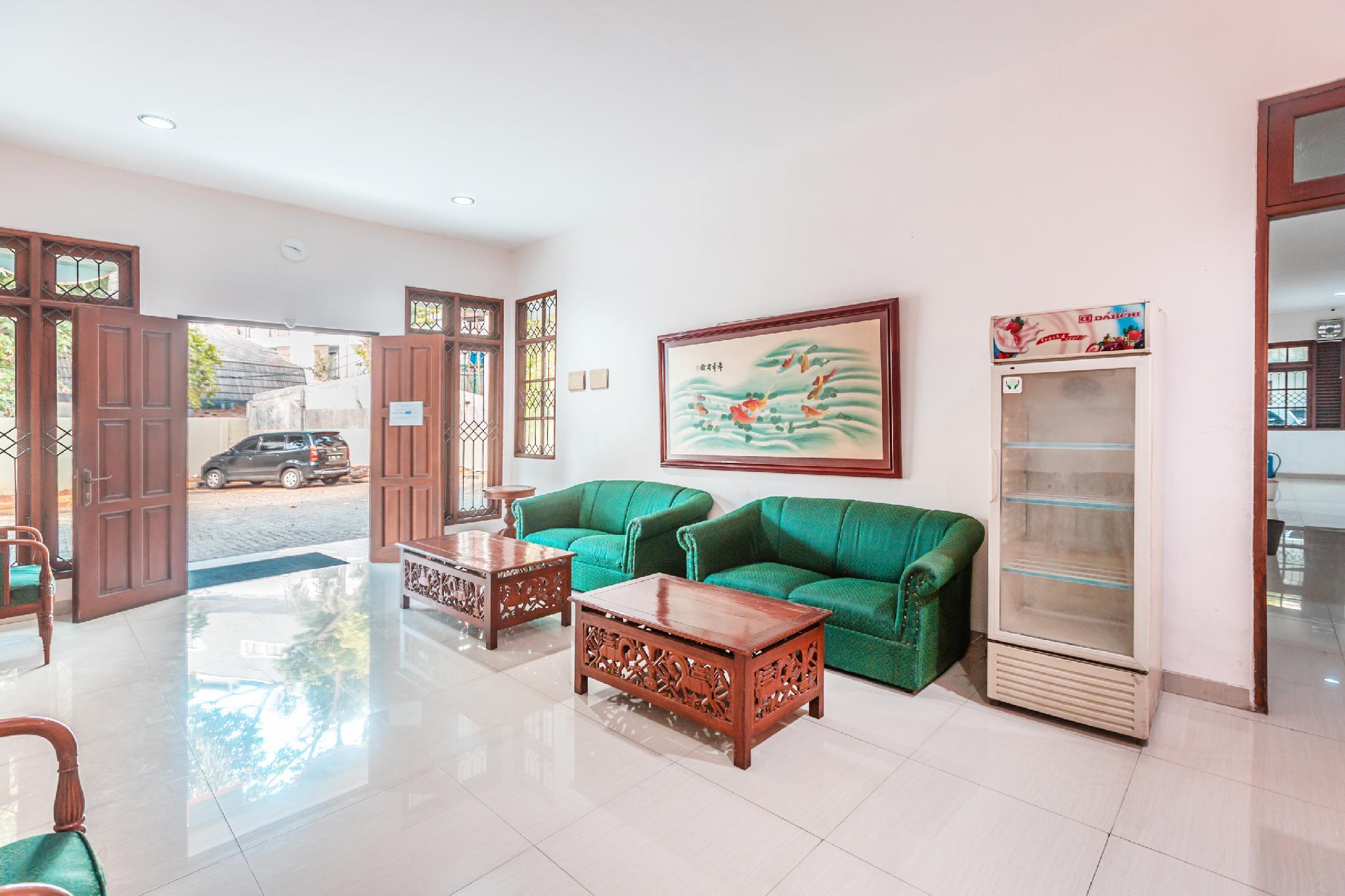 Oyo 1990 Kost Kuningan Executive Boading House Setiabudi Τζακάρτα Εξωτερικό φωτογραφία